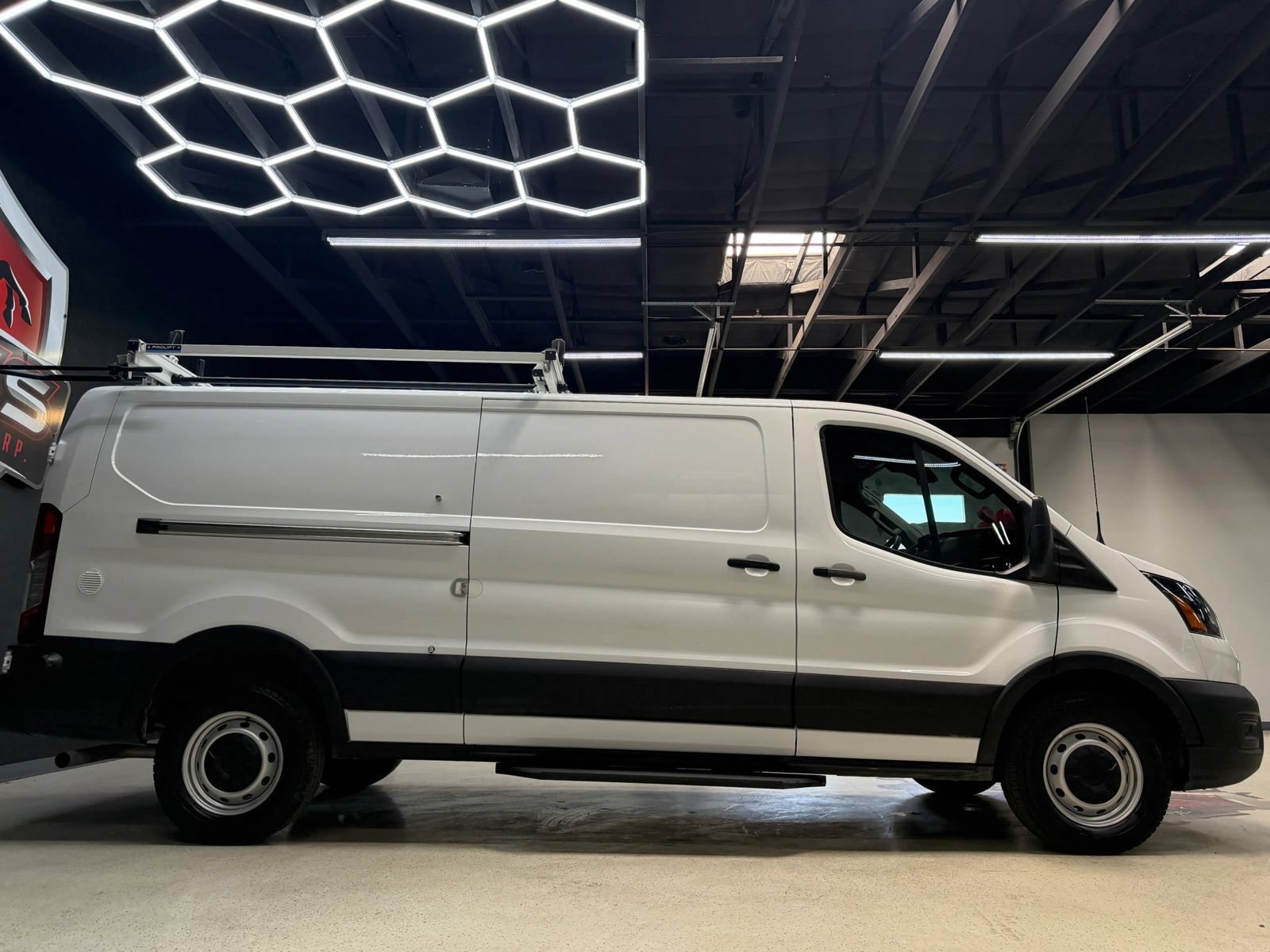 Used 2024 Ford Transit 250 Low Roof w/ Fleet Fuel Economy Package RWD image 11