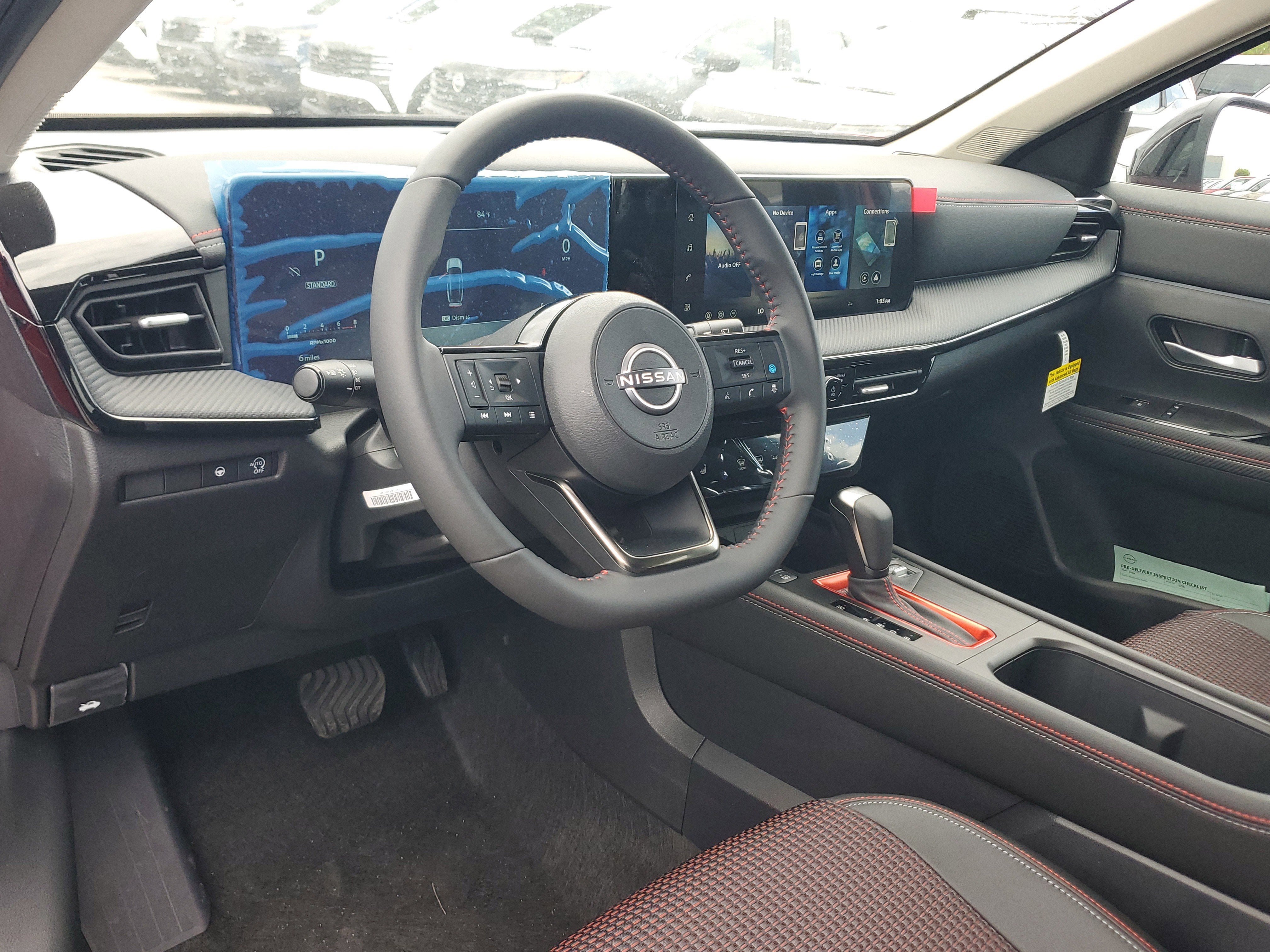 New 2026 Nissan Kicks SR FWD image 9