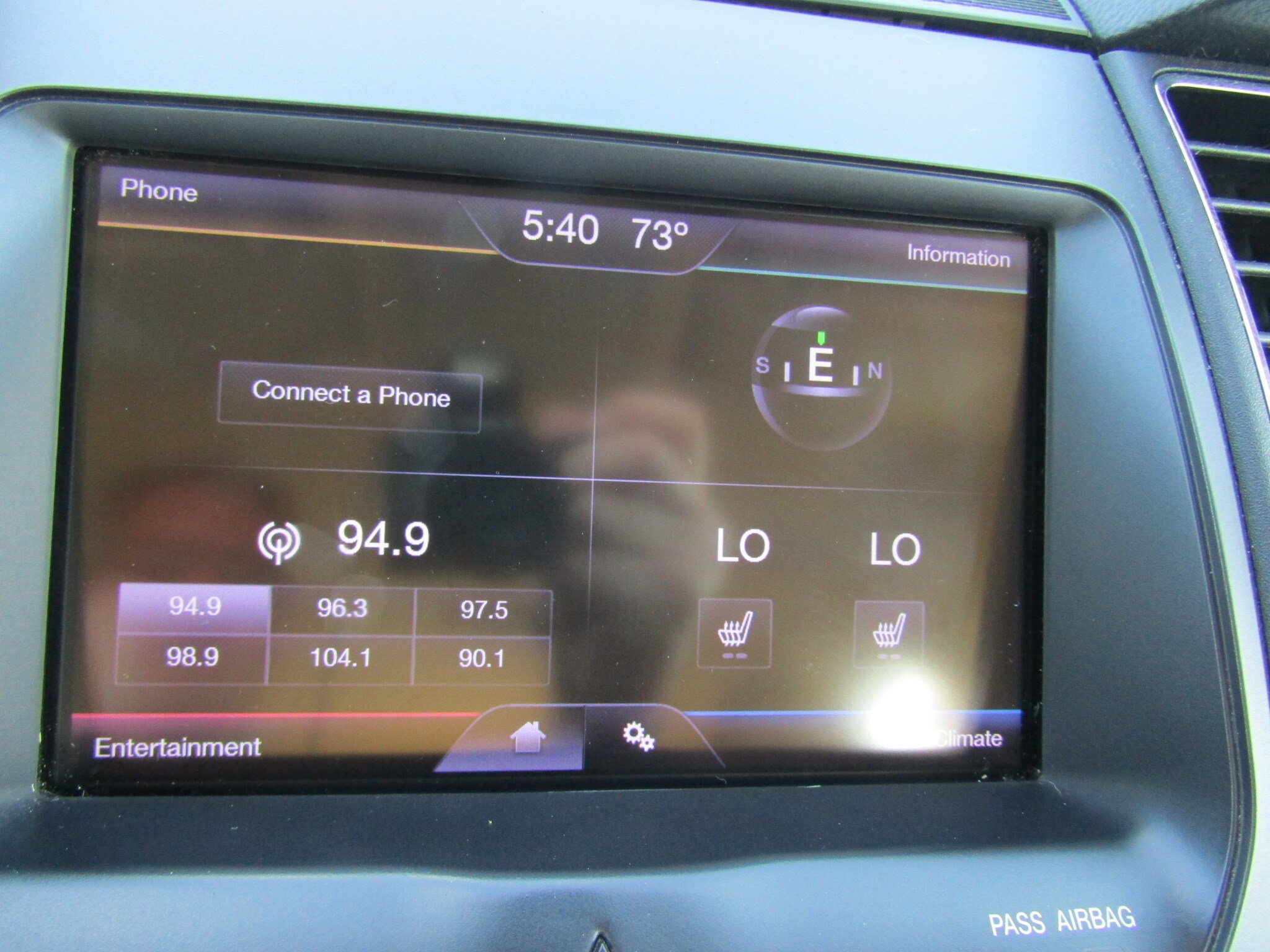 Used 2013 Ford Taurus SEL FWD image 26