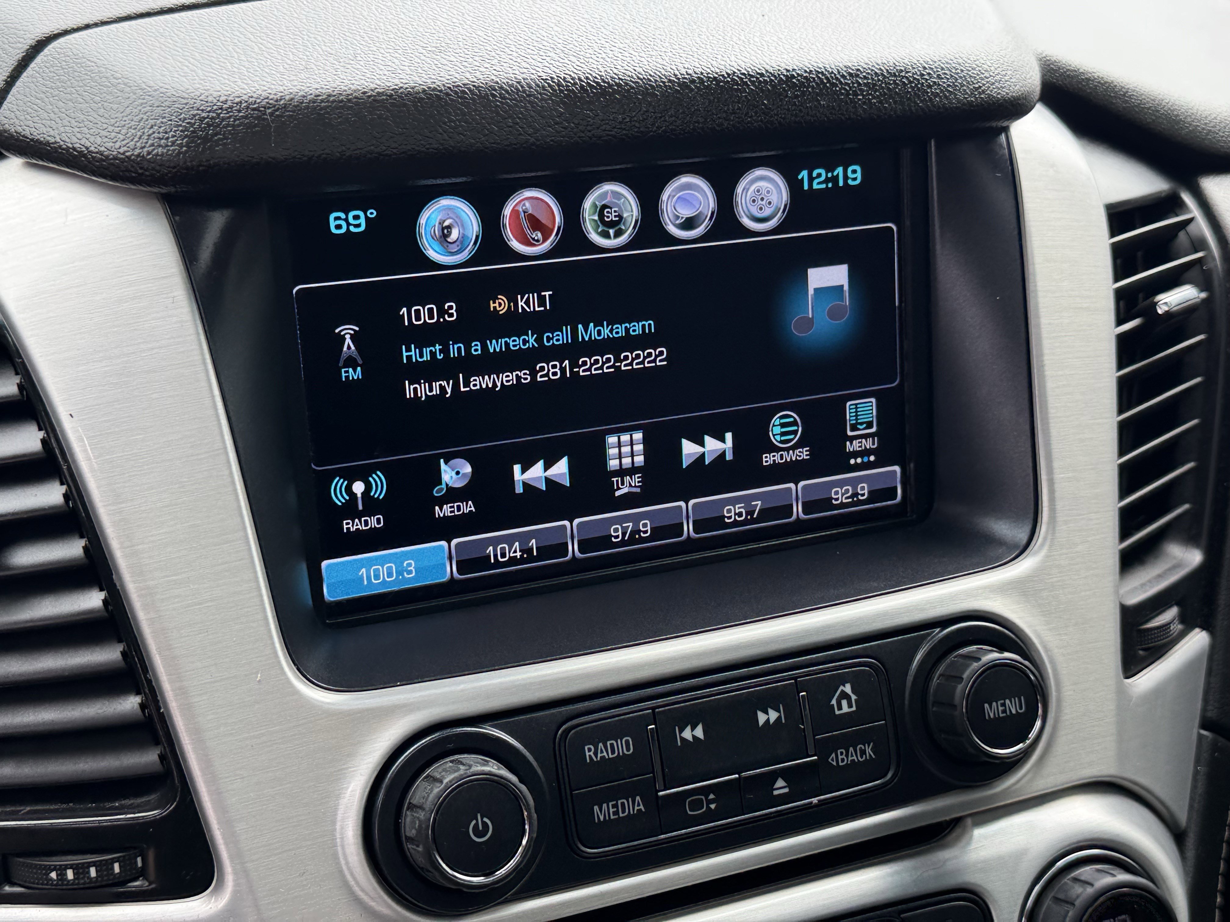 Used 2018 GMC Yukon SLT w/ Premium Edition image 20