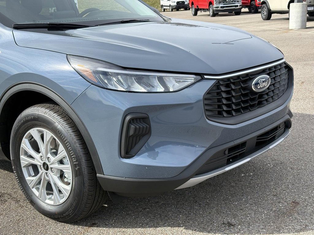 New 2026 Ford Escape Active w/ Cold Weather Package image 9