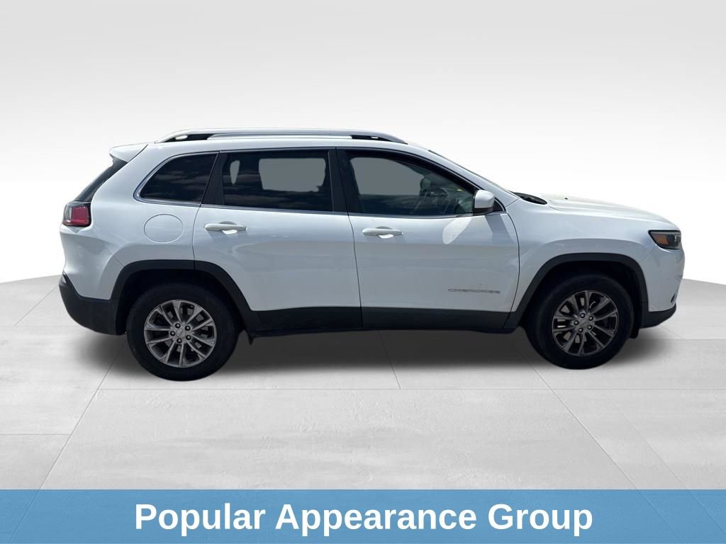 Used 2019 Jeep Cherokee Latitude w/ Popular Appearance Group image 8