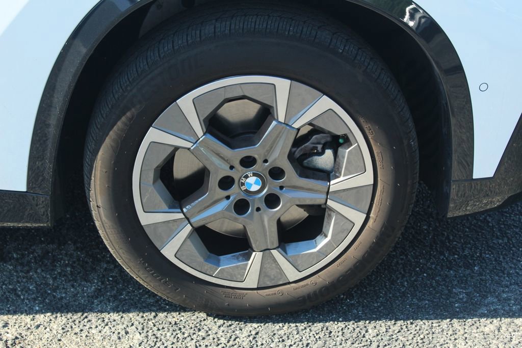 Certified 2023 BMW X1 xDrive28i w/ Convenience Package image 13