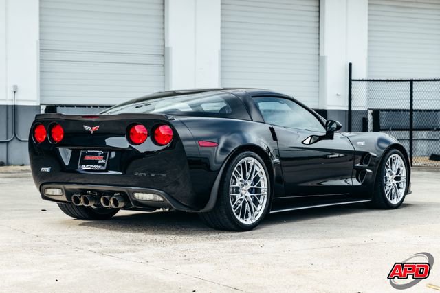 Used 2011 Chevrolet Corvette ZR1 w/ Preferred Equipment Group RWD image 10