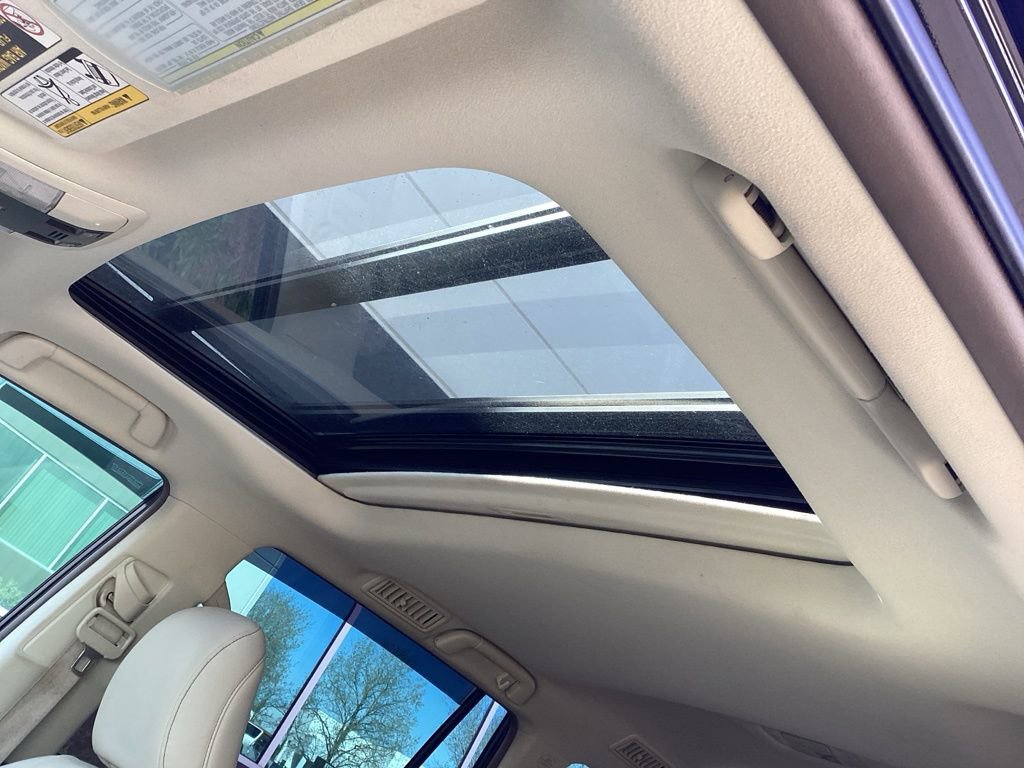 Used 2018 Lexus GX 460 Premium w/ Premium Package image 4