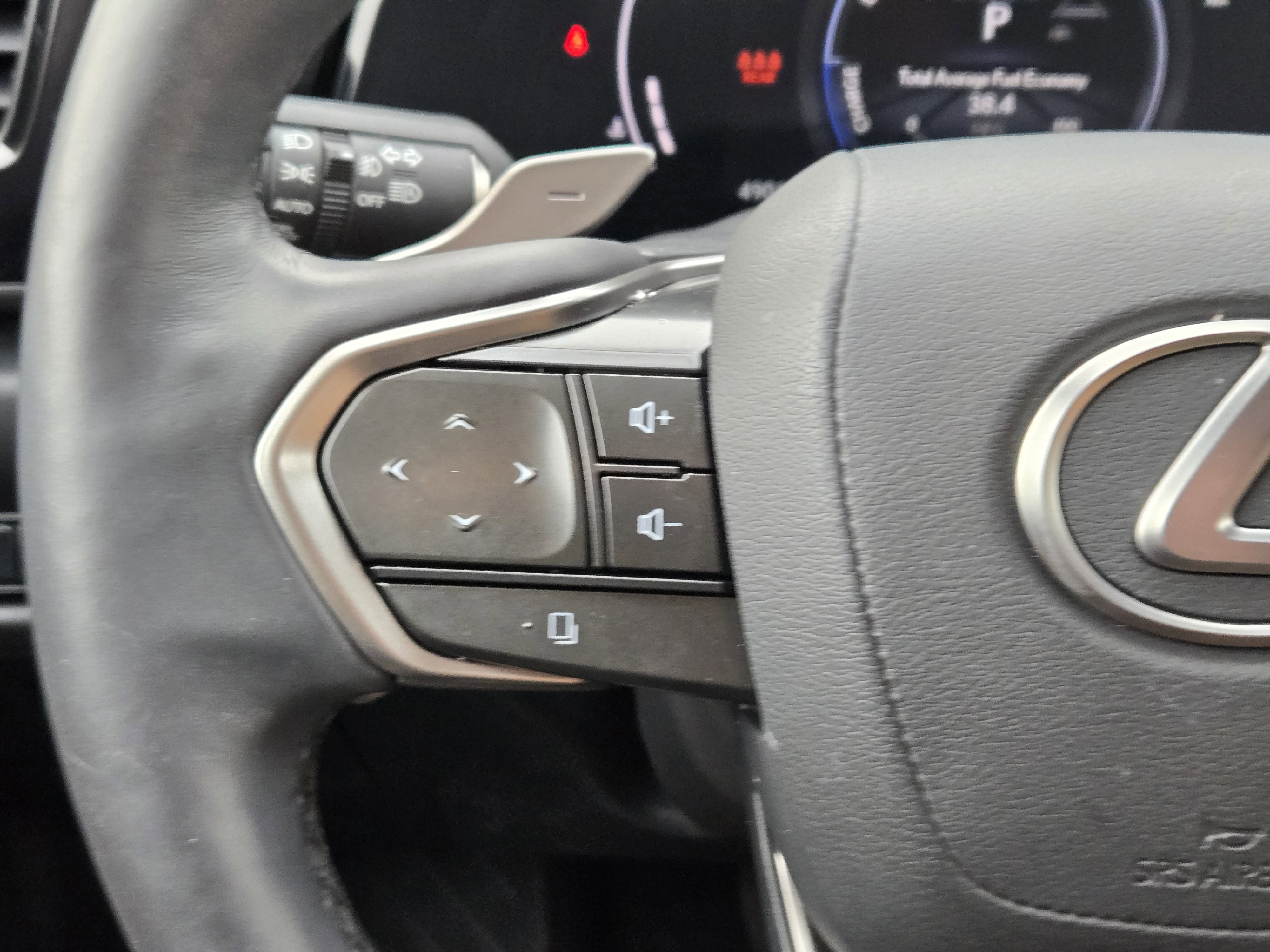 Used 2022 Lexus NX 350h AWD image 37