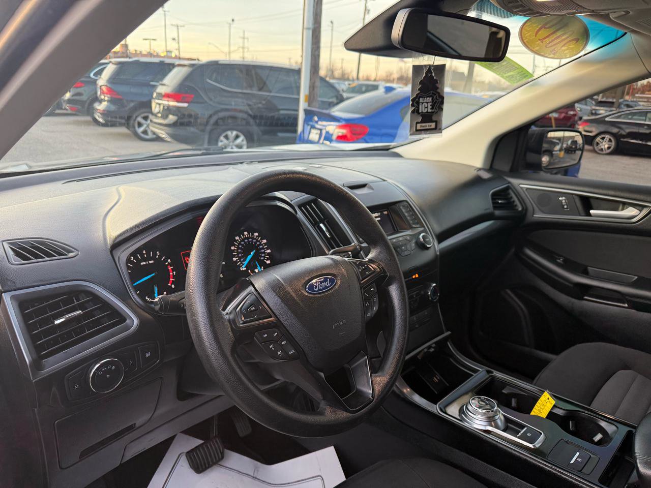 Used 2019 Ford Edge SE AWD/4WD image 8