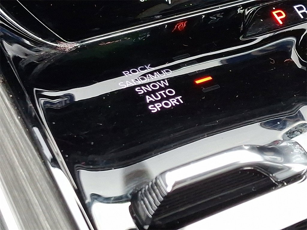 Used 2023 Jeep Wagoneer Series III w/ Preferred Equipment Group image 25