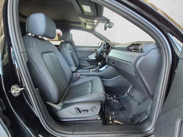 Used 2024 Audi Q3 2.0T Premium Plus AWD/4WD image 22