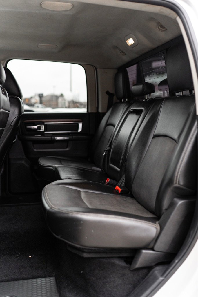 Used 2013 RAM 3500 Laramie w/ Convenience Group image 10