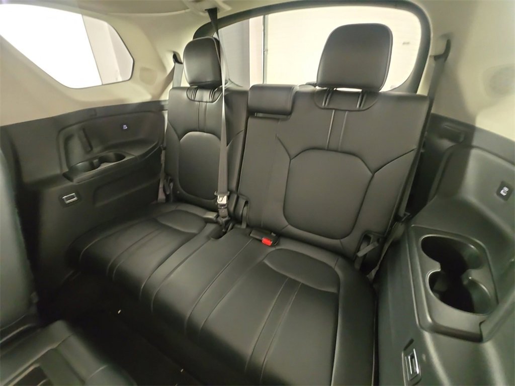 Used 2023 Honda Pilot Elite image 16