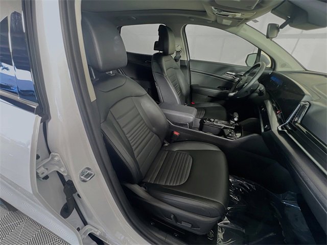 Used 2024 Kia Sportage SX image 29