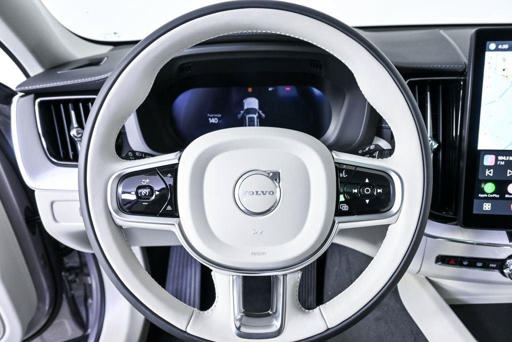 New 2026 Volvo XC60 B5 Ultra w/ Climate Package AWD/4WD image 9