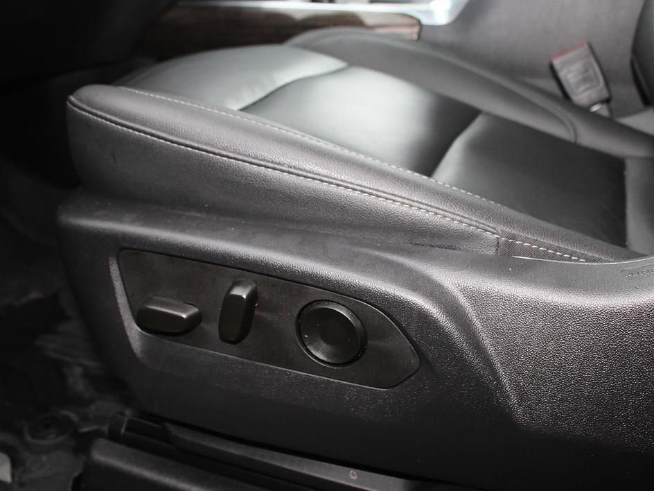 Used 2024 GMC Sierra 1500 Elevation w/ Elevation Premium Package image 30