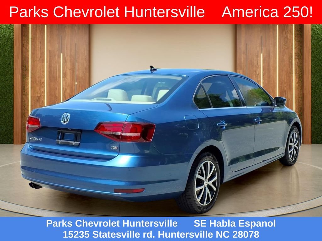 Used 2017 Volkswagen Jetta SE FWD image 32