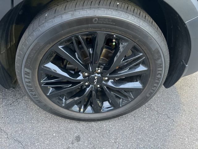 Used 2022 Kia Telluride SX w/ SX Prestige Package image 6