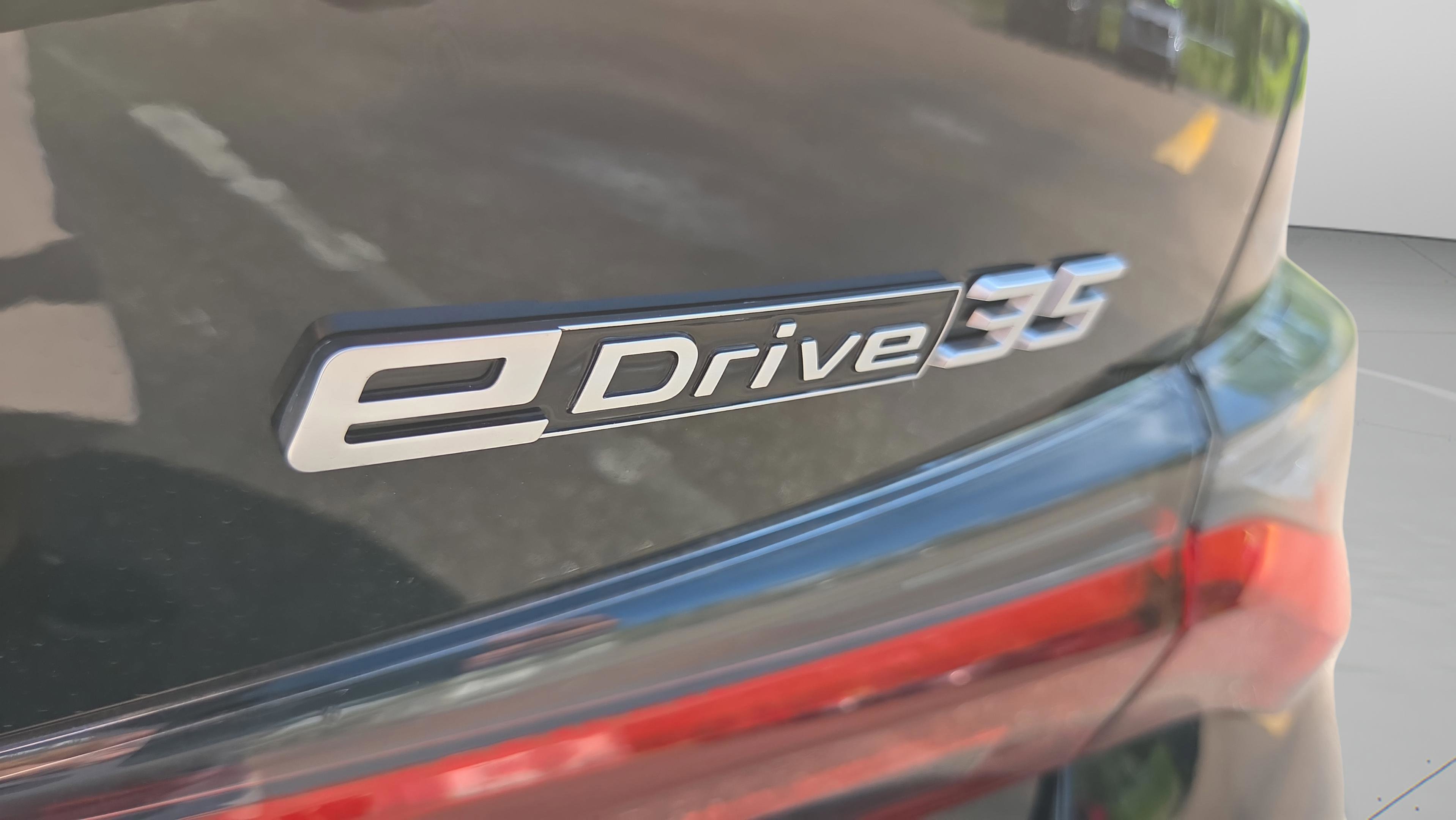 Used 2024 BMW i4 eDrive35 w/ Convenience Package RWD image 32