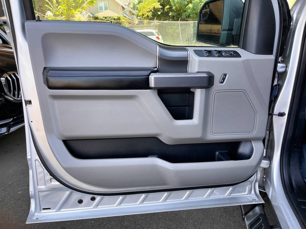 Used 2019 Ford F150 XLT w/ Equipment Group 302A Luxury AWD/4WD image 49