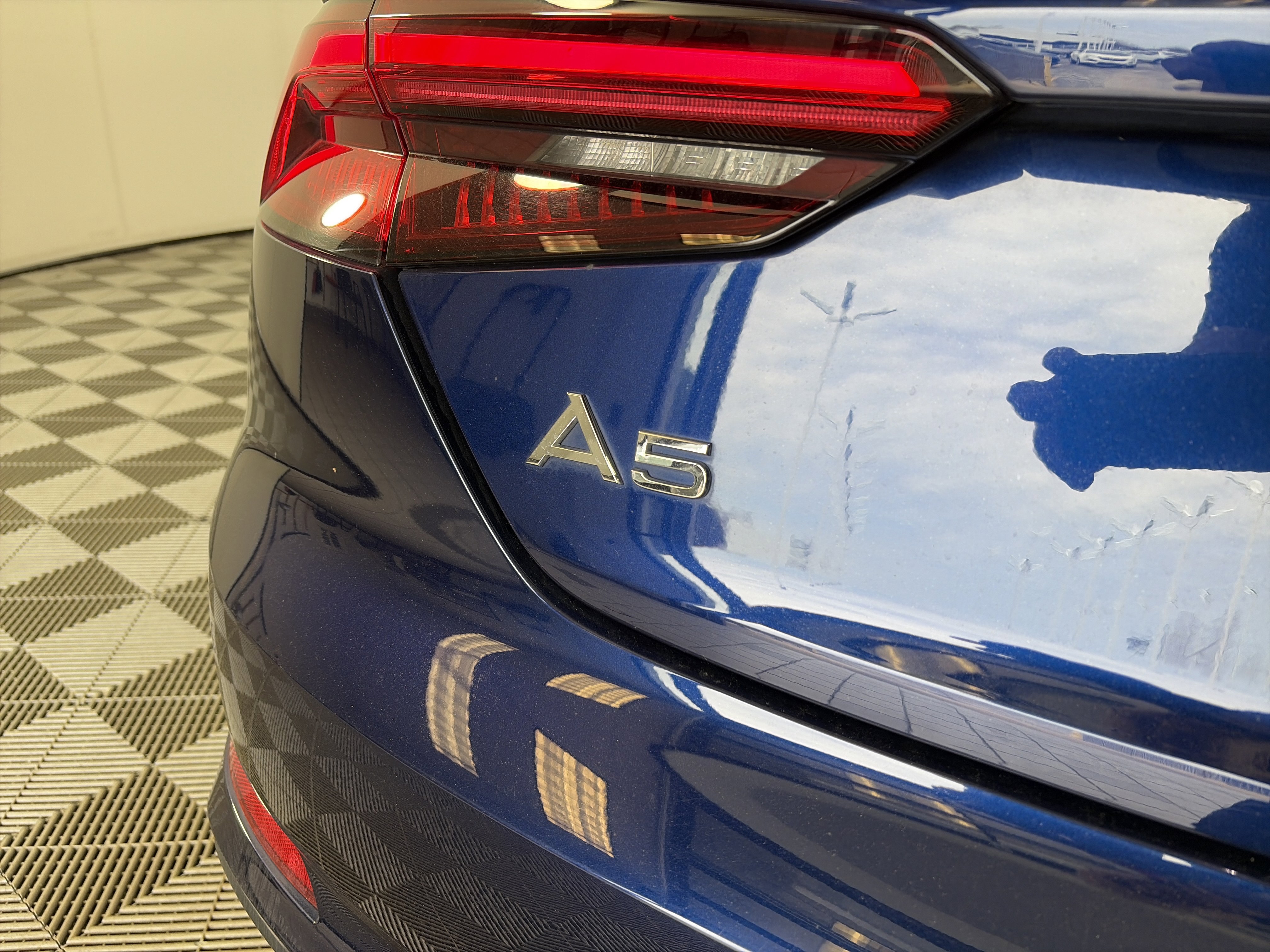 Used 2019 Audi A5 2.0T Premium Plus w/ Premium Plus AWD/4WD image 16