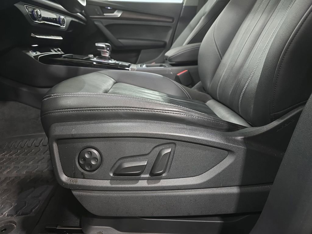 Used 2022 Audi Q5 2.0T Premium image 27