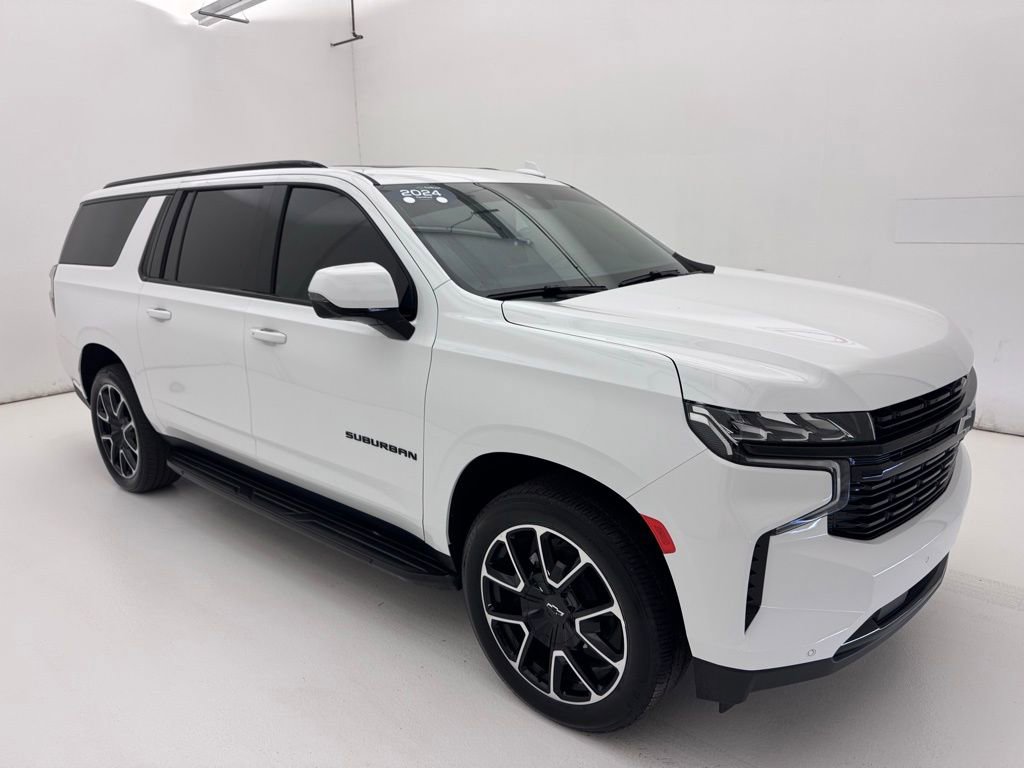 Certified 2024 Chevrolet Suburban RST w/ Luxury Package image 1