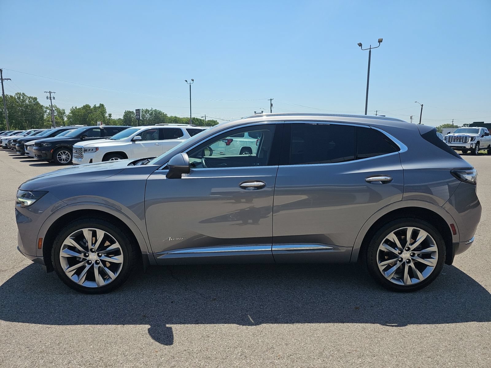 Used 2021 Buick Envision Avenir AWD/4WD image 4