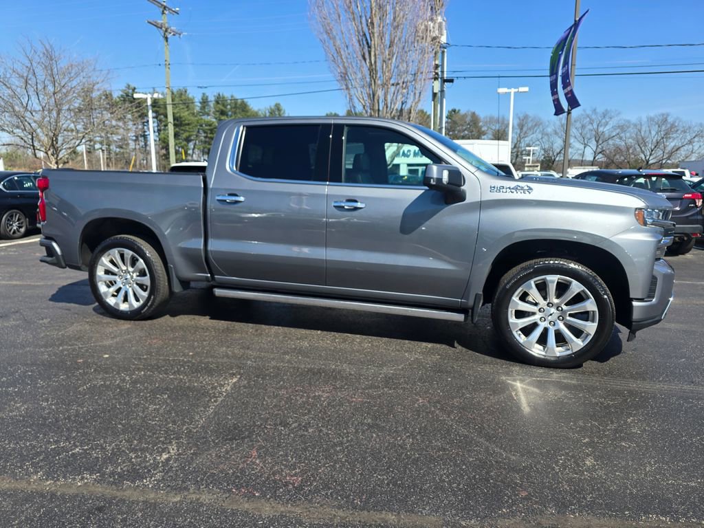 Used 2022 Chevrolet Silverado 1500 High Country w/ Safety Package II image 8