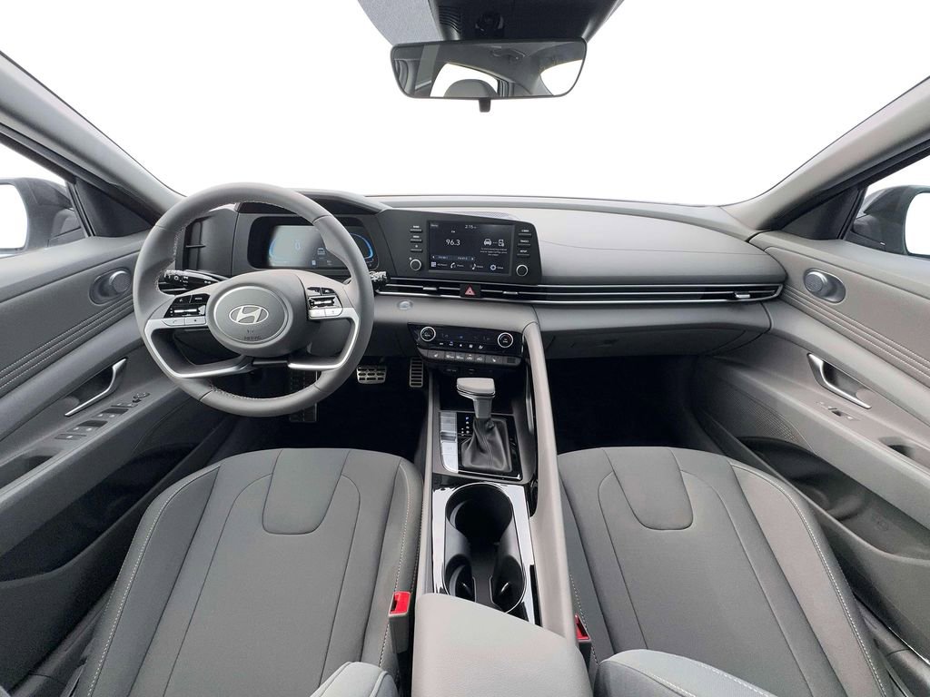 New 2026 Hyundai Elantra SEL Sport image 18