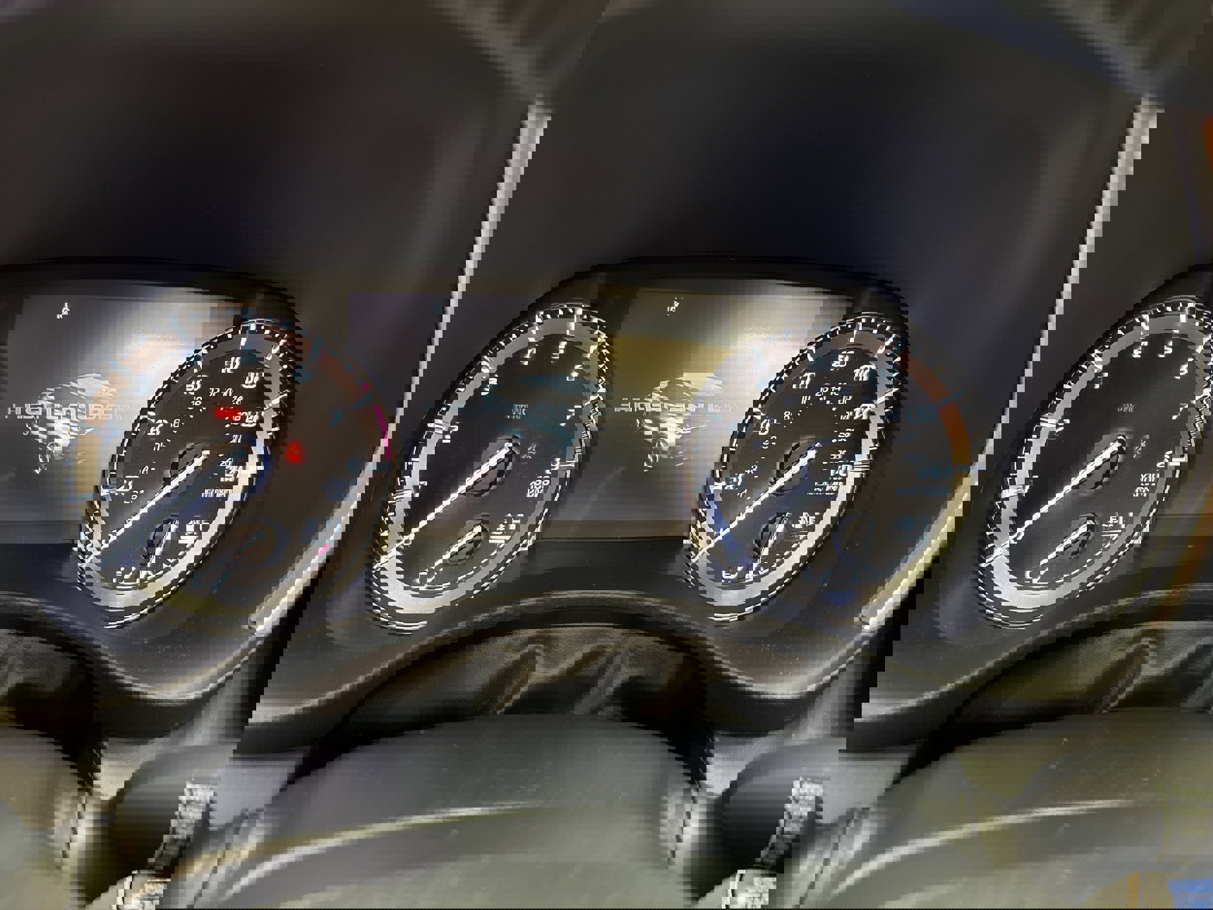 Used 2022 Toyota Highlander XSE image 42