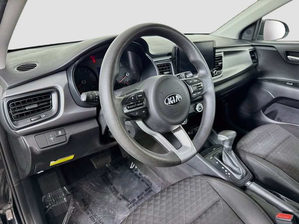 Used 2021 Kia Rio S FWD image 9