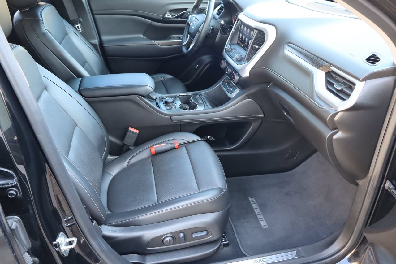 Used 2023 GMC Acadia SLT w/ Elevation Edition FWD image 18