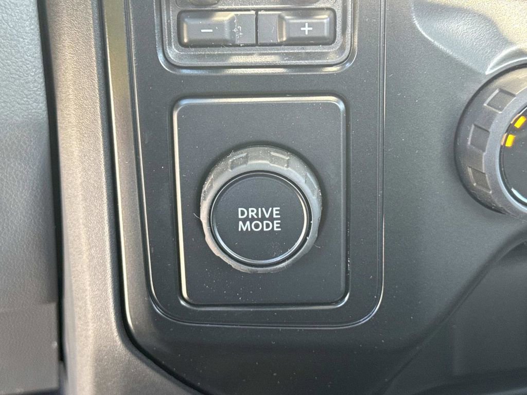 New 2026 Ford F250 XL w/ XL Chrome Package image 16