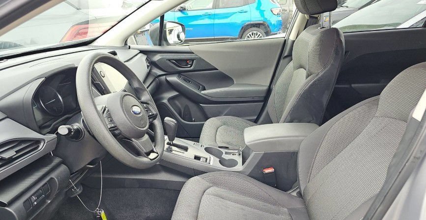 Used 2024 Subaru Crosstrek 2.0i Premium AWD/4WD image 2