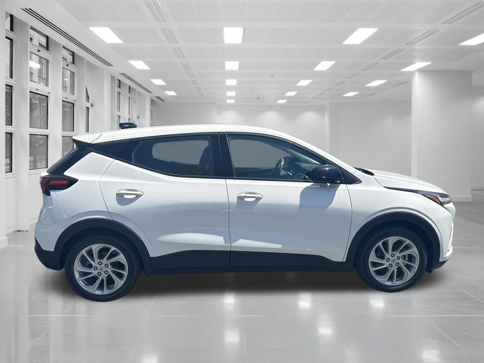New 2027 Chevrolet Bolt LT w/ Comfort Package FWD image 4