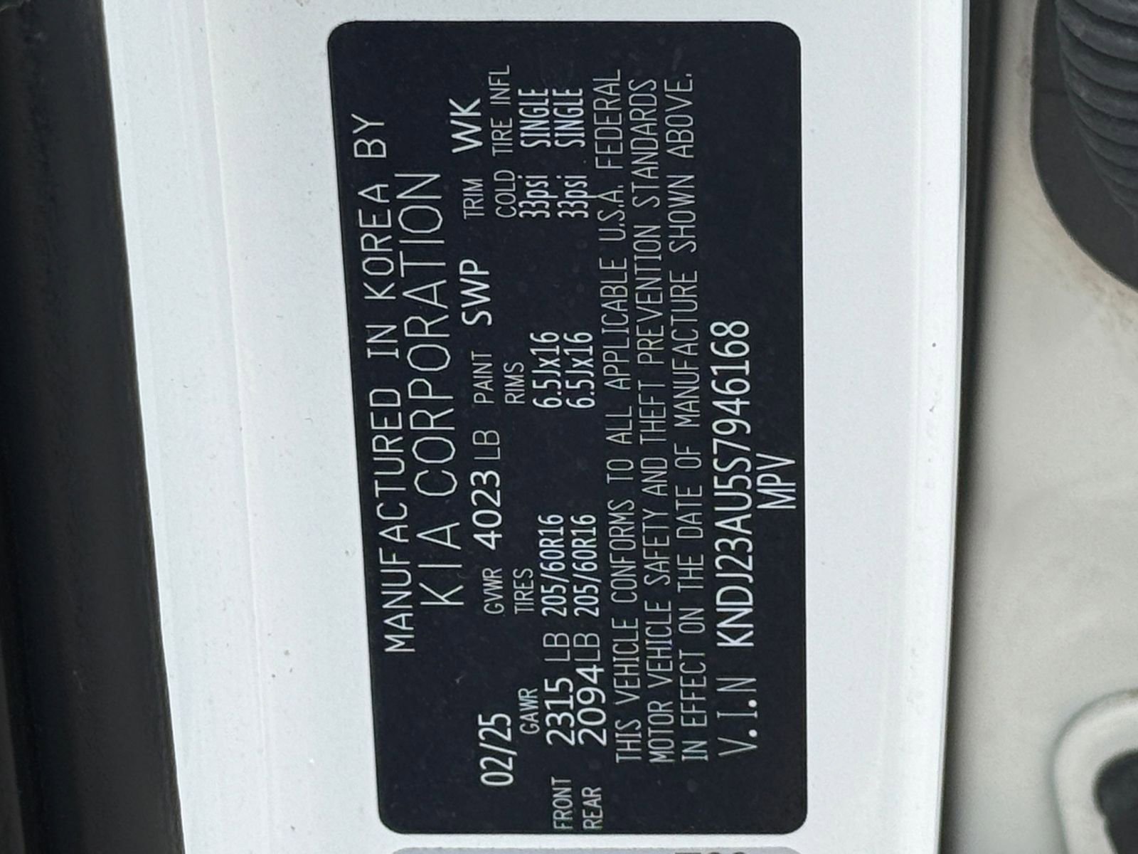 Used 2025 Kia Soul LX w/ LX Technology Package FWD image 29