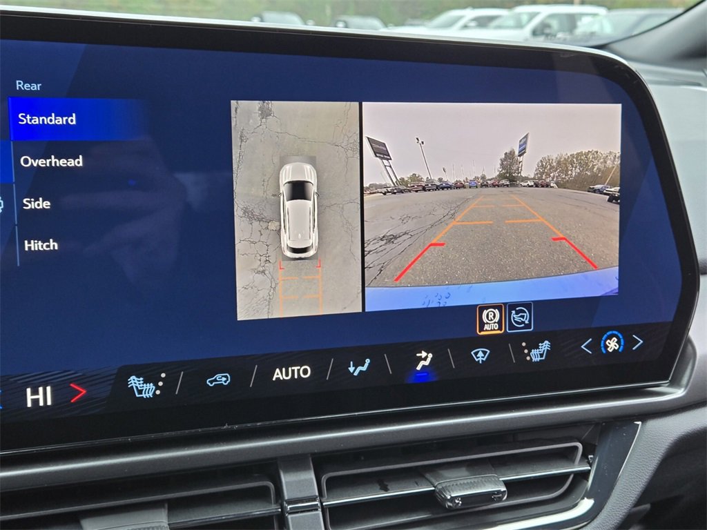 New 2026 Chevrolet Equinox EV RS image 17