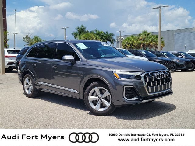 Certified 2025 Audi Q7 2.0T Premium Plus w/ Convenience Package