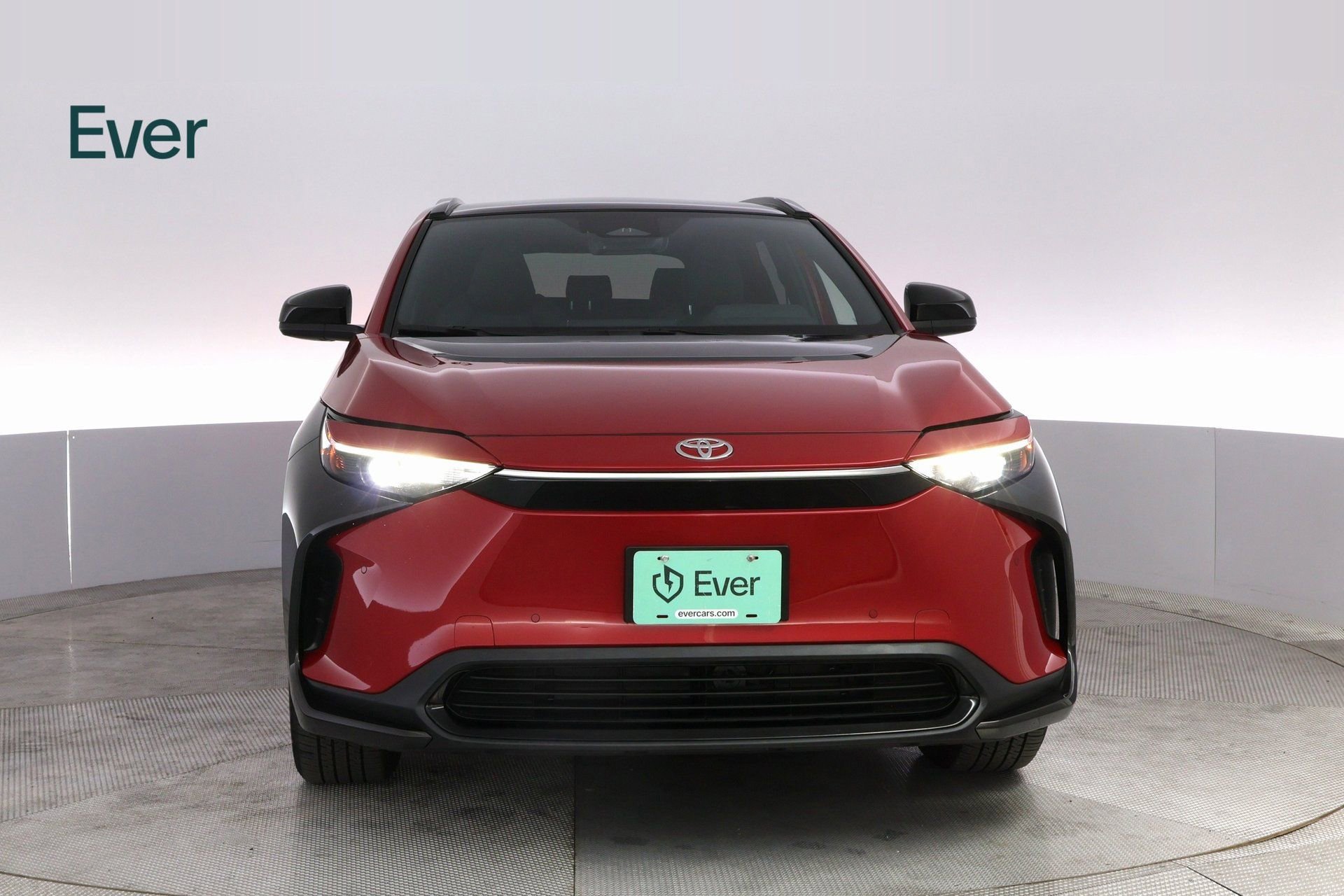 Used 2024 Toyota bZ4X XLE image 3