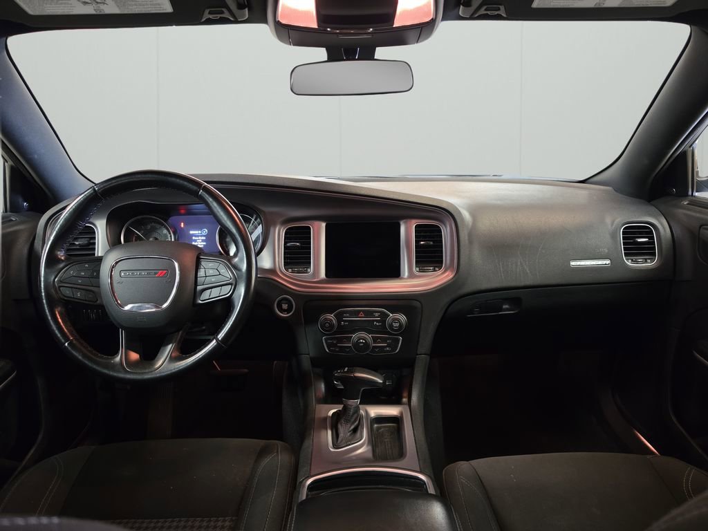 Used 2023 Dodge Charger SXT RWD image 13