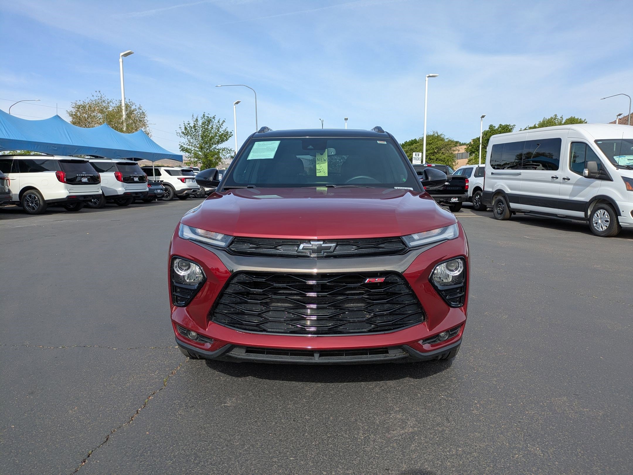 Used 2023 Chevrolet TrailBlazer RS w/ Sun and Liftgate Package image 9