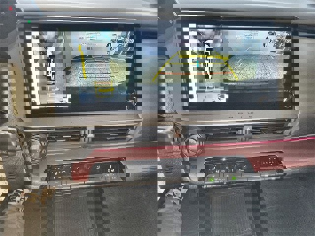 New 2026 Toyota Prius Plug-In Hybrid image 17