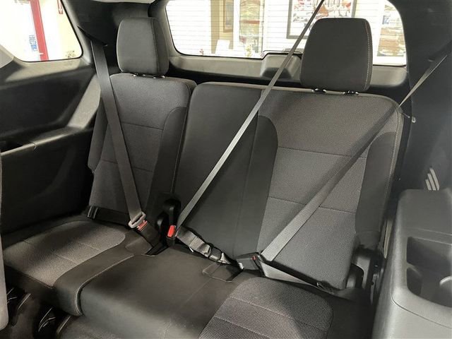 Used 2021 Chevrolet Traverse LT AWD/4WD image 34