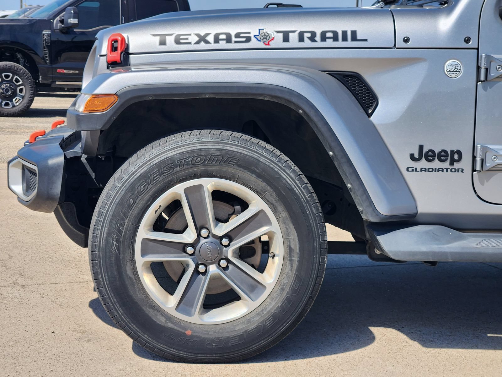 Used 2021 Jeep Gladiator Sport AWD/4WD image 9