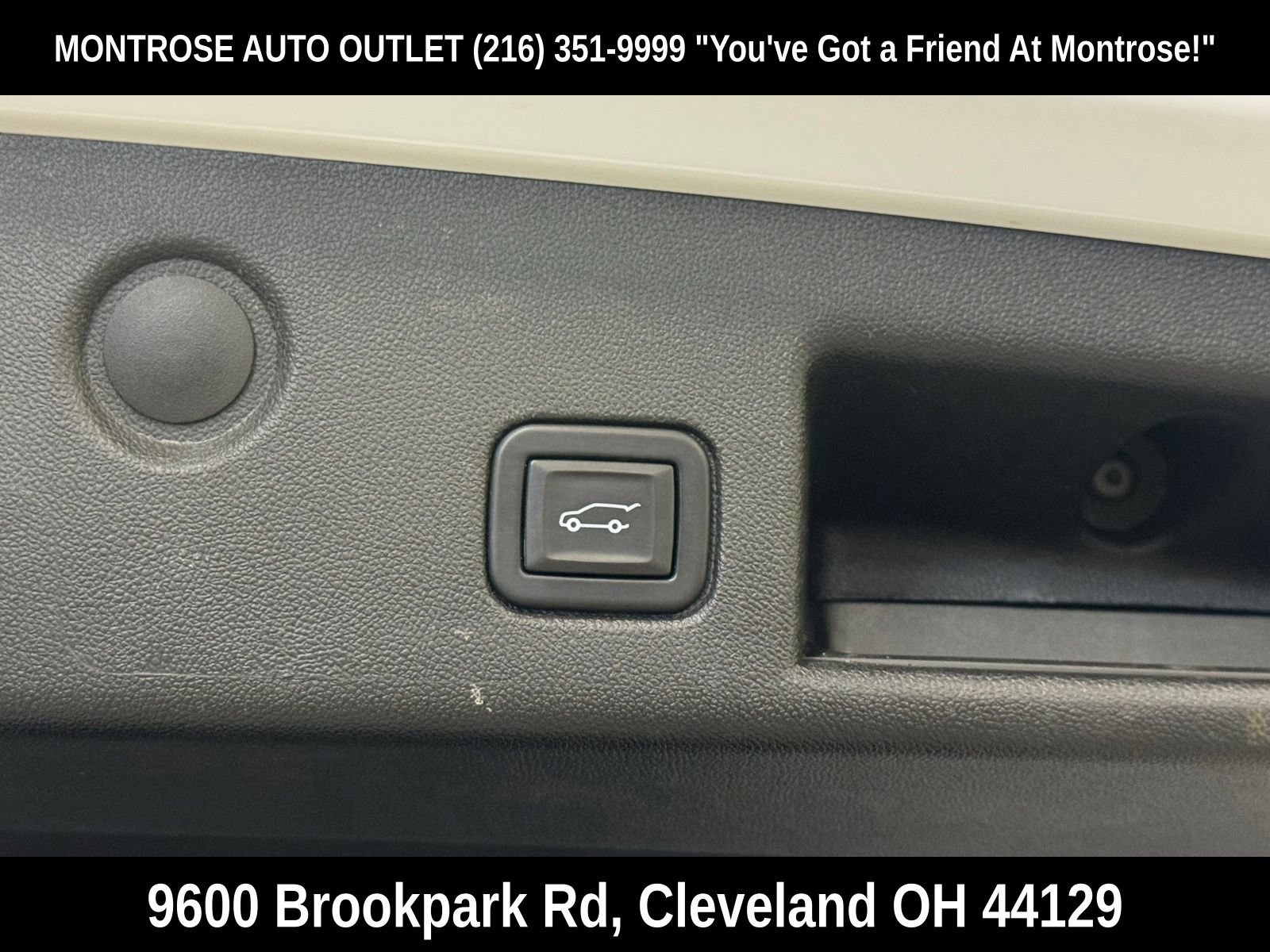 Used 2024 Chevrolet Equinox LT FWD image 40