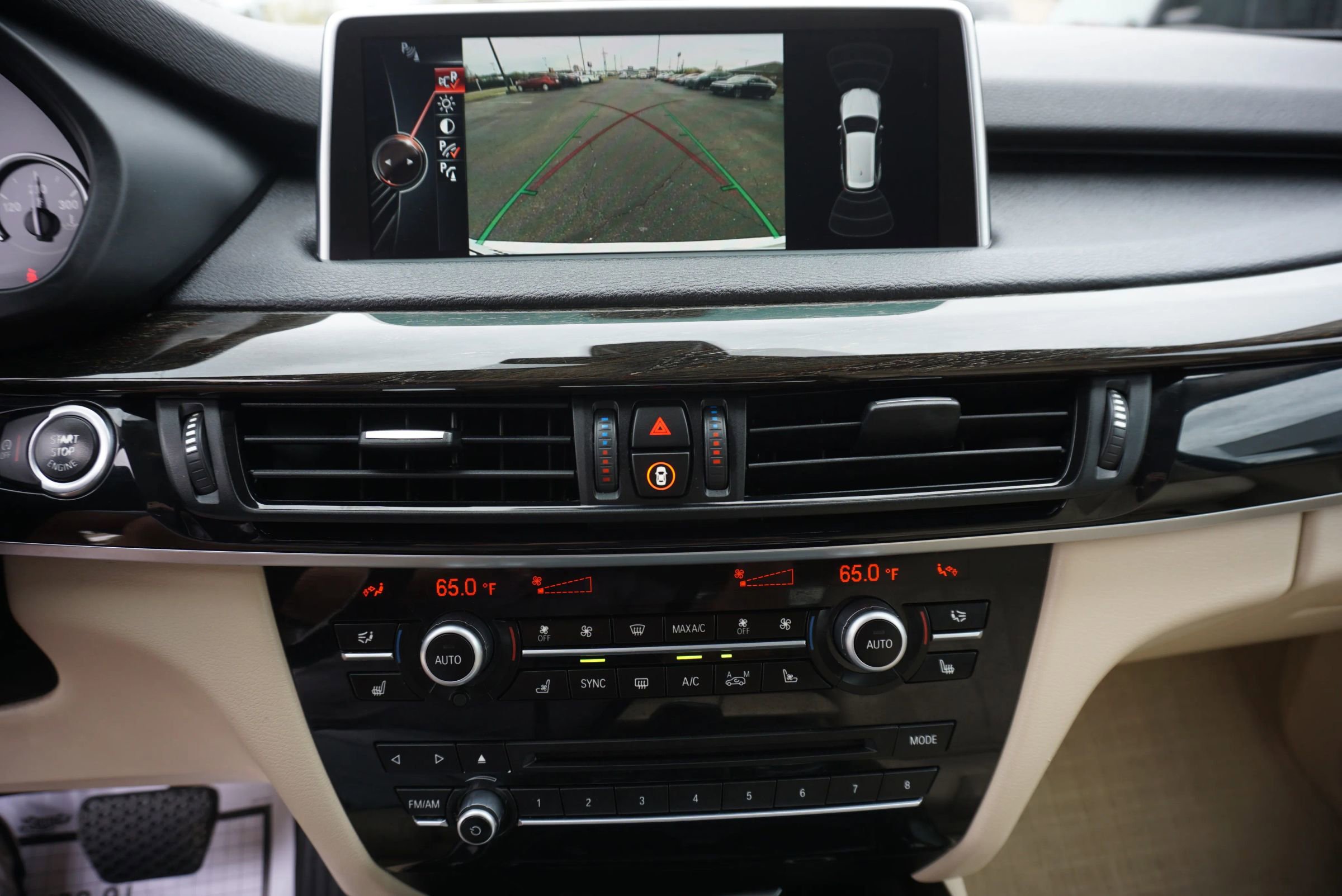 Used 2015 BMW X5 xDrive35d image 38