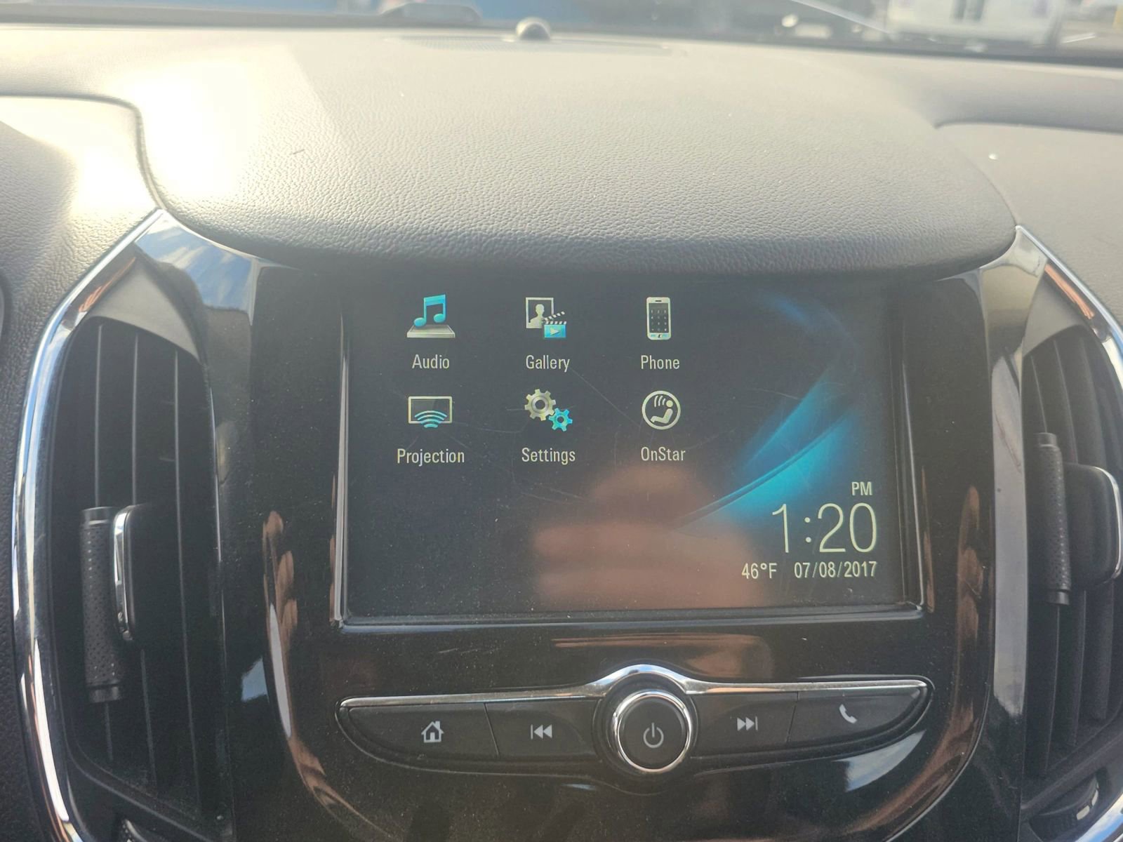 Used 2017 Chevrolet Cruze Premier image 16