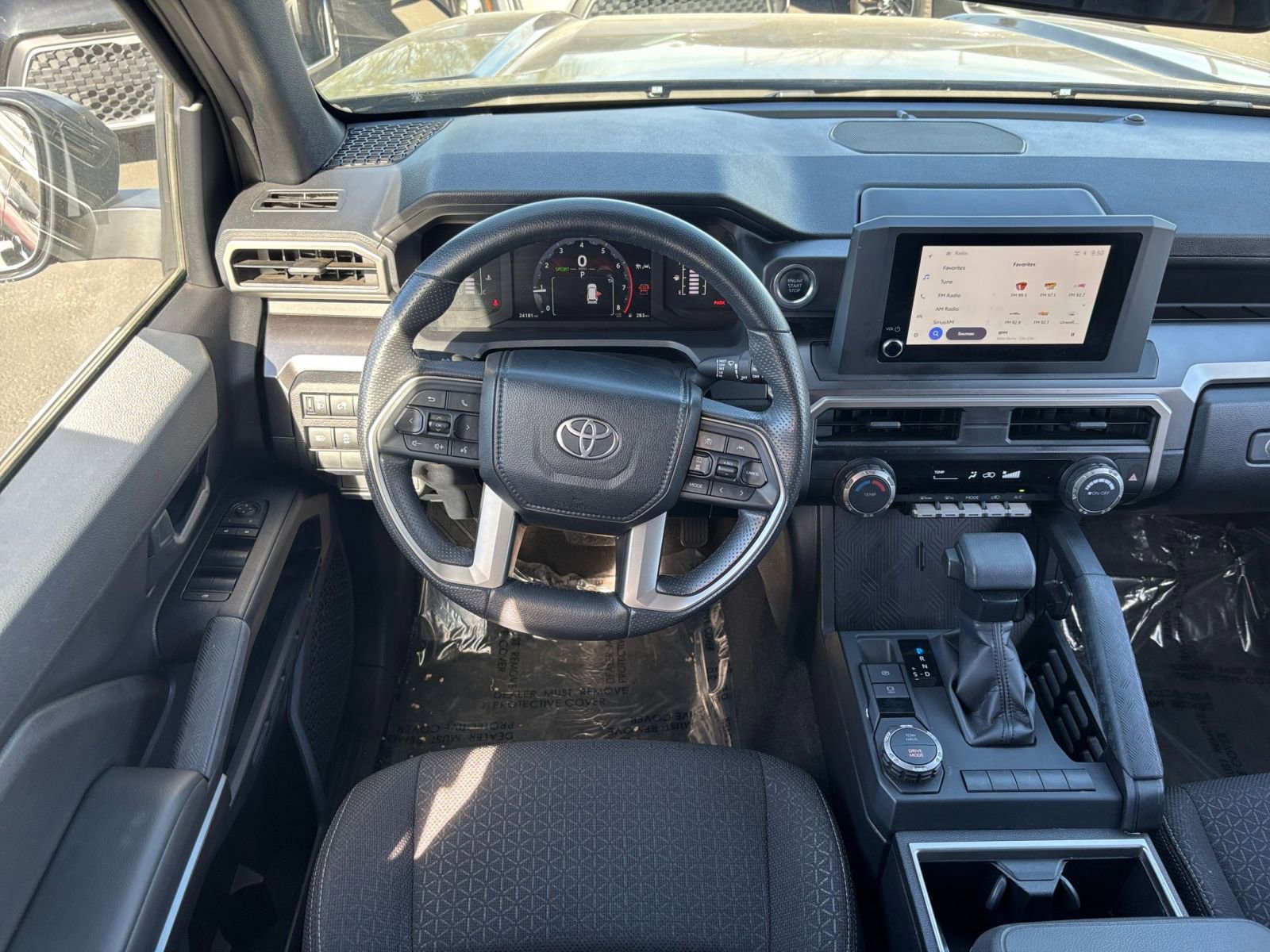 Used 2025 Toyota 4Runner SR5 RWD image 33