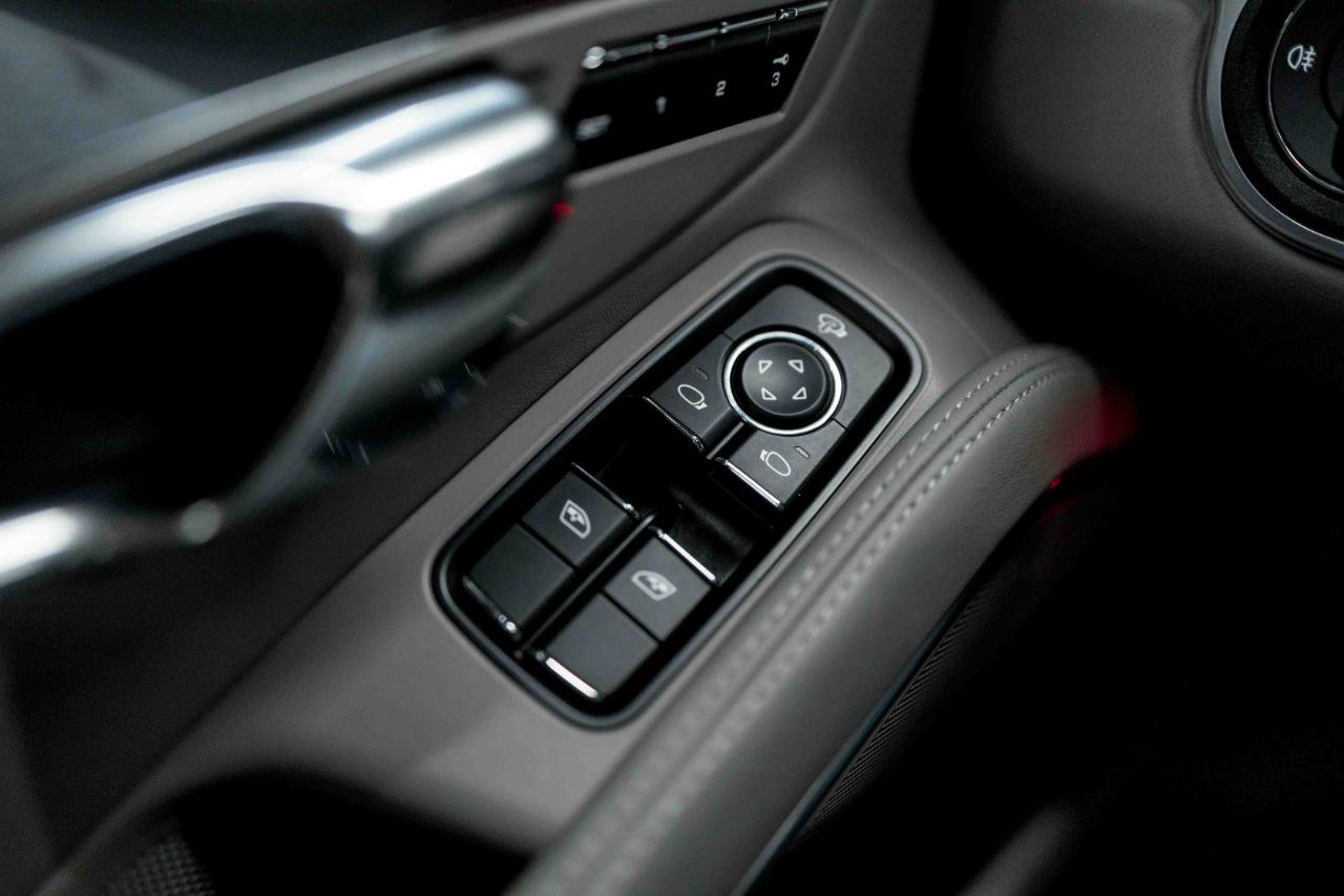 Used 2014 Porsche 911 Carrera S RWD image 54