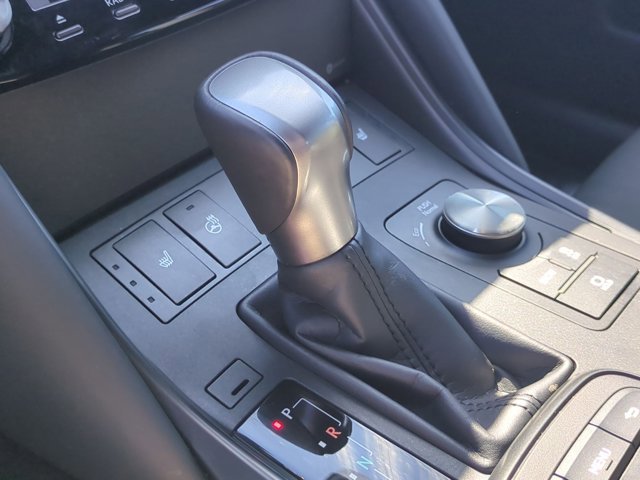 Used 2025 Lexus IS 350 F Sport w/ Accessory Package image 12