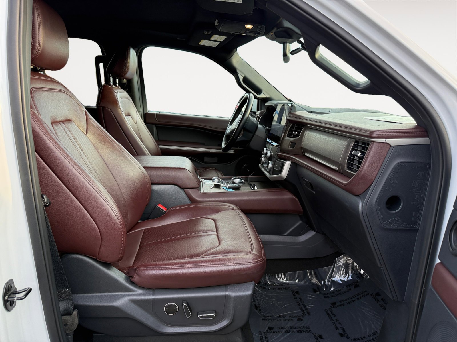 Used 2024 Ford Expedition Max Limited image 19